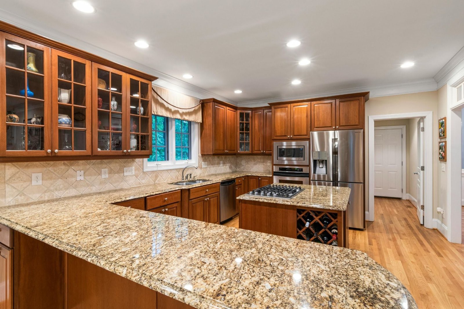 Kitchen Cabinet Installation and Countertops in Virginia Beach